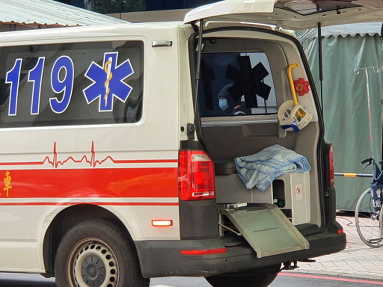 北市明星中學女學生大隊接力突倒地 CPR後恢復心跳