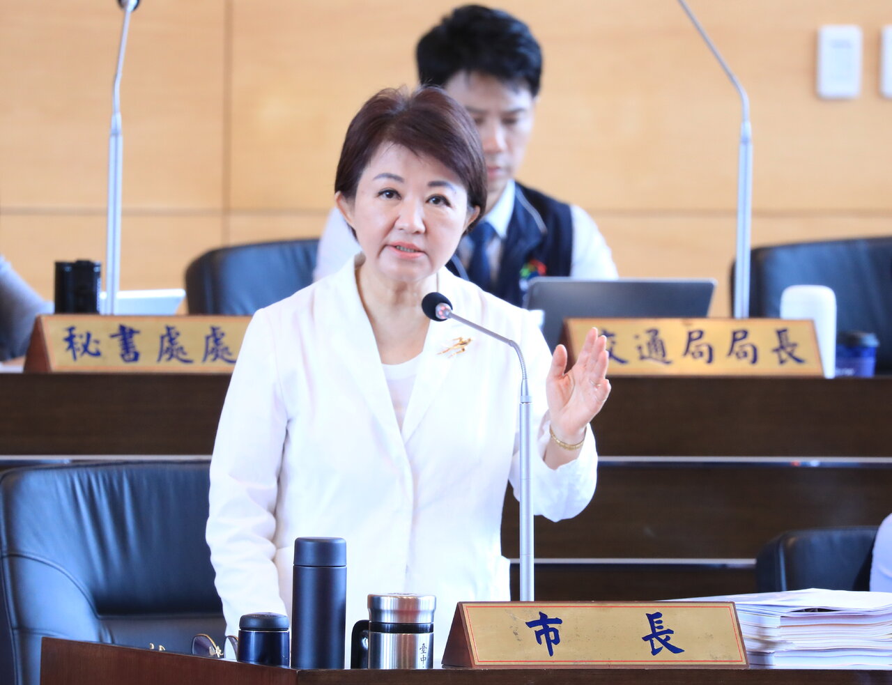土方之亂 盧秀燕再建議新制暫緩
