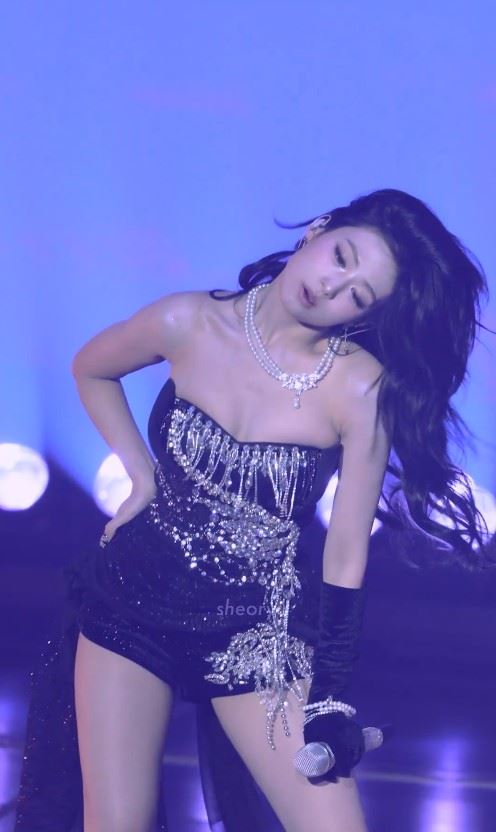 馬甲位移險走光！BLACKPINK師...