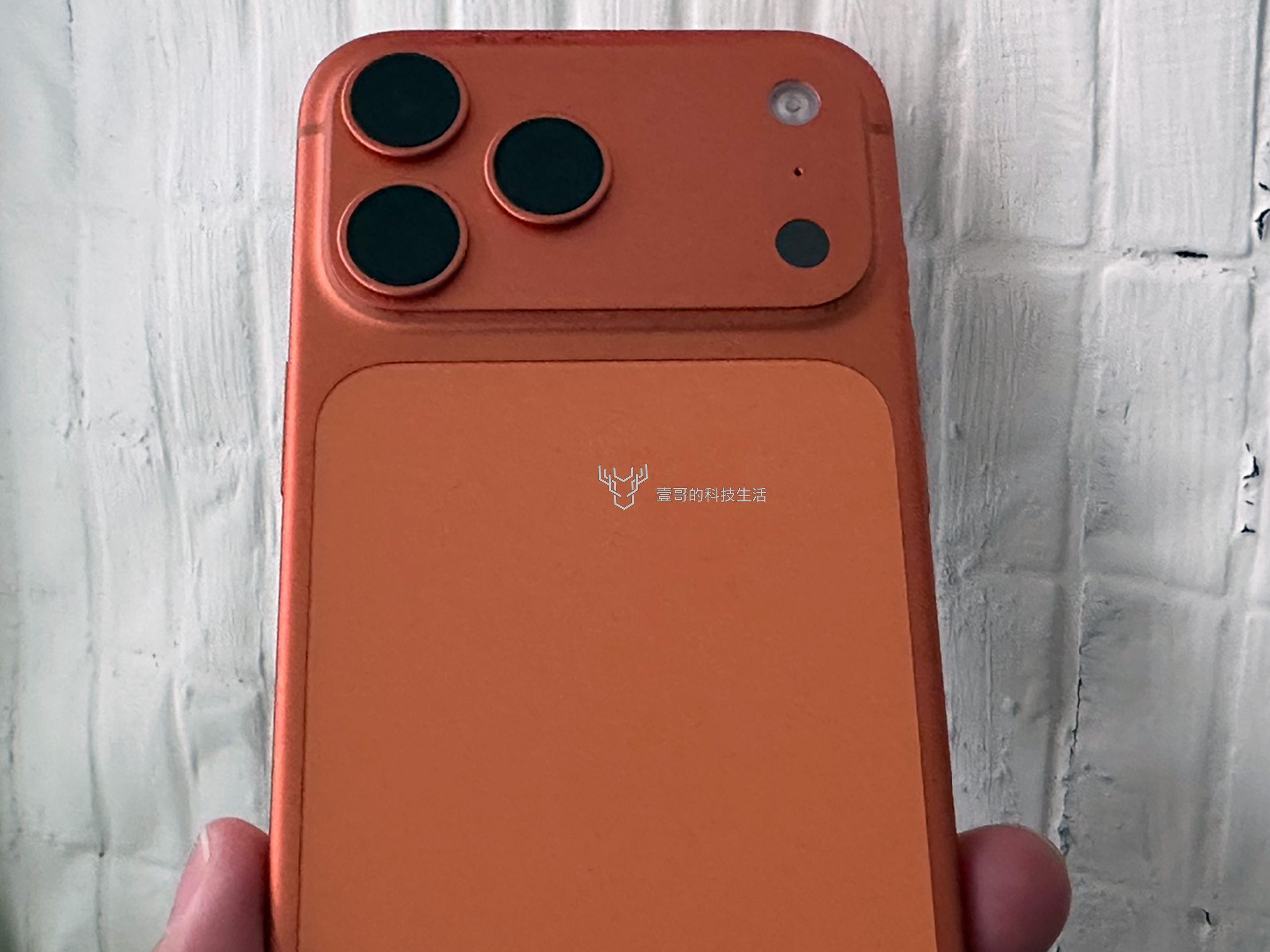 阿提米絲2號讓 iPhone 17 ...