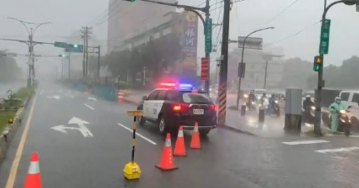不斷更新／緊急撤離！暴雨釀災 竹田、潮州多處淹水