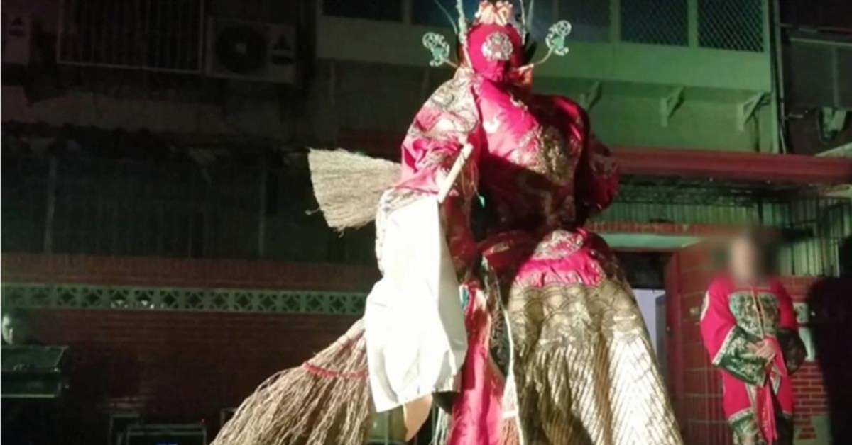 生人勿近「送肉粽」經過台灣大道 大票居民崩潰：有申請路權嗎？
