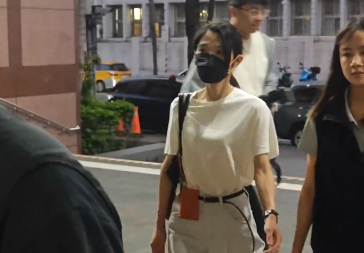 知名診所「送子鳥」涉偷拍！負責人、經...
