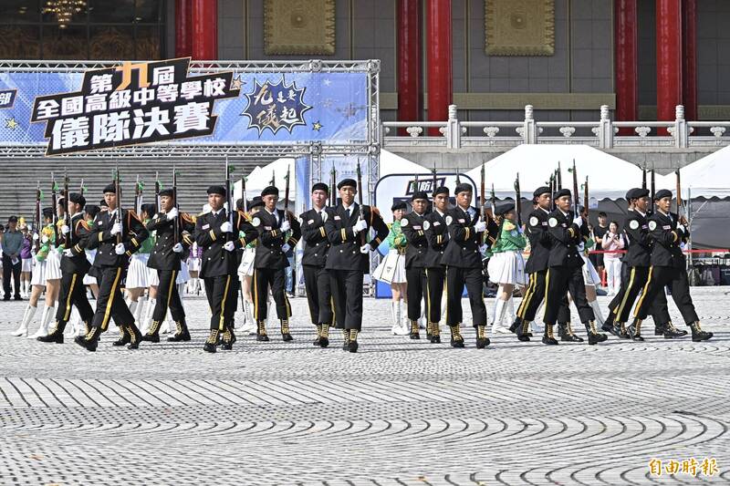 圖輯》全國高中儀隊決賽 台南港明高中蟬聯冠軍