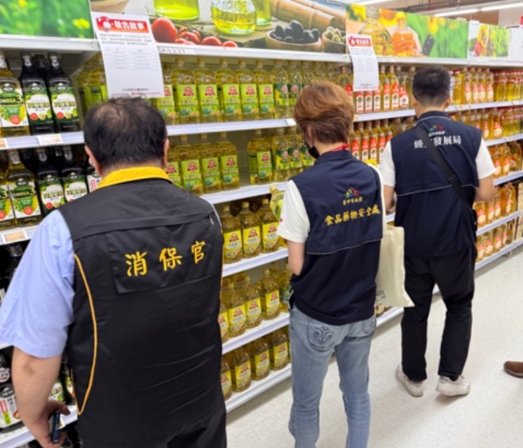中聯致癌大豆沙拉油流向曝光！　路易莎...