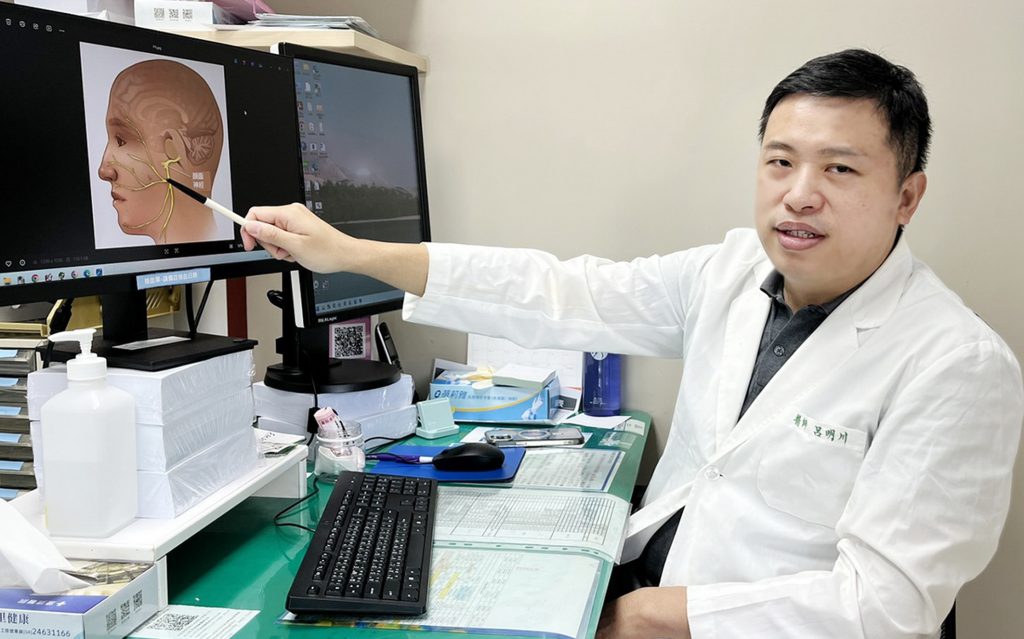 臉痙攣不自主閉眼 新療法免開腦