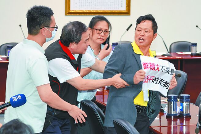 貶低鄭訪美 難掩賴無法過境遺憾