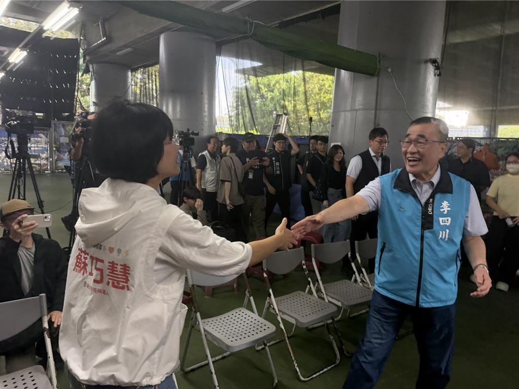 新北市長選舉二王相逢 先禮後兵搶選票