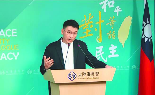 梁文傑自我降格