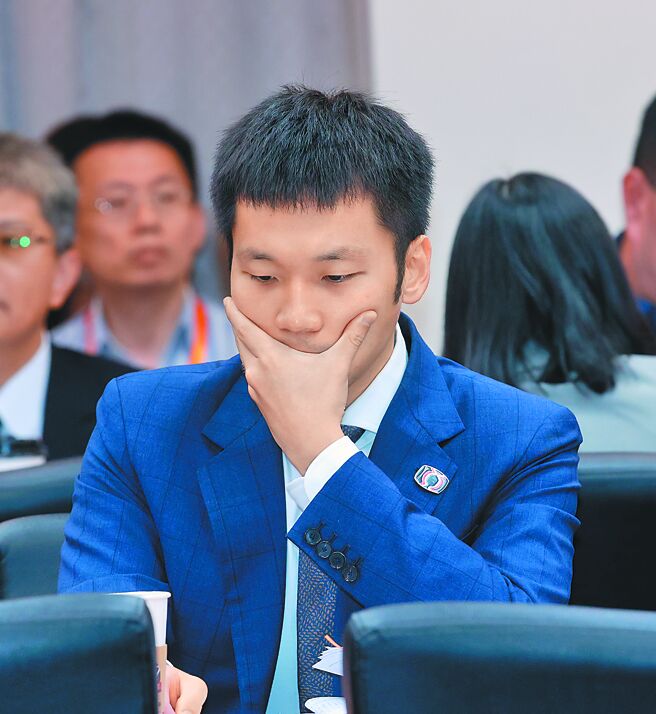 傳擬請辭 李洋錯愕直呼不可能