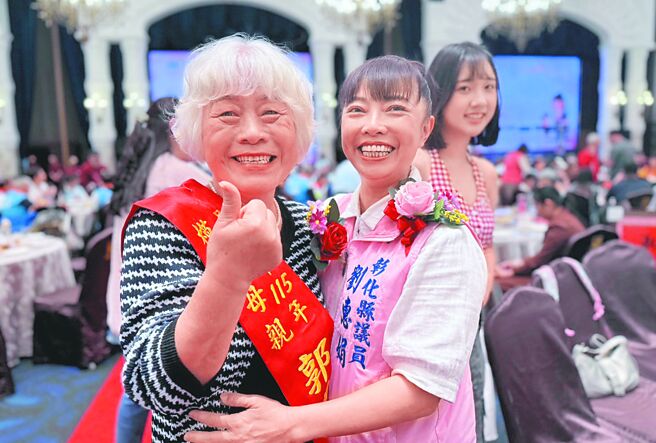 彰化 第四選區激戰 母親節表揚成戰場