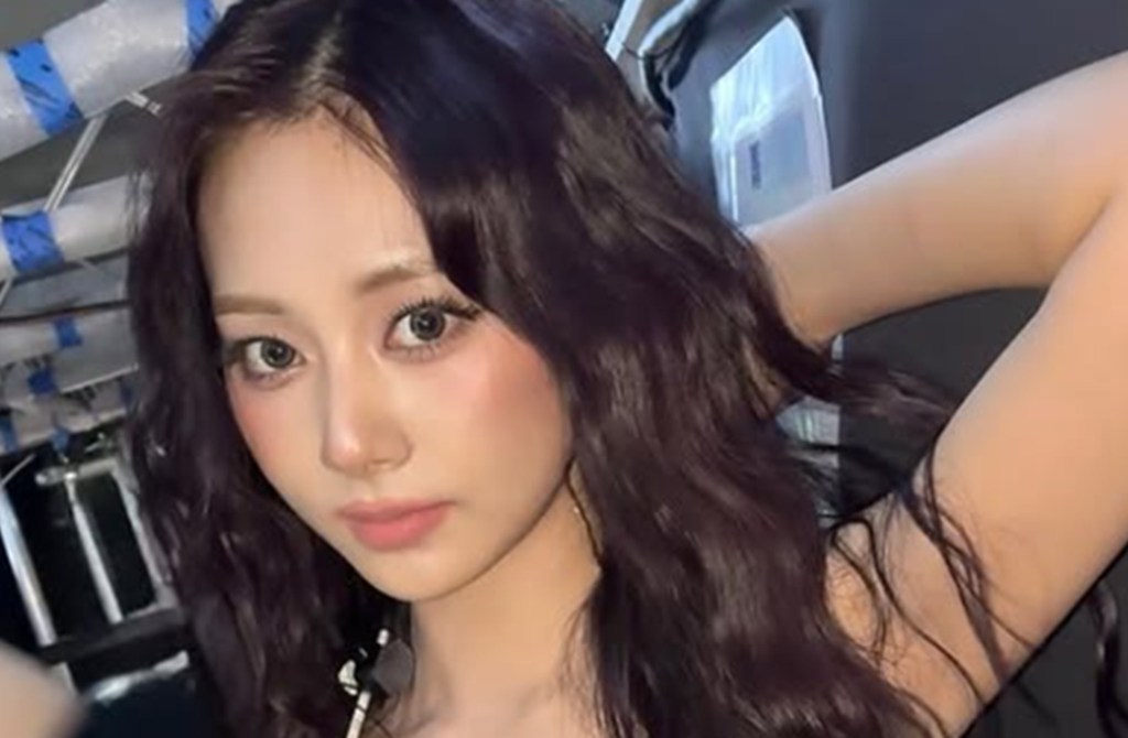 周子瑜高雄演出遭疑冷落？ 母列名單發...