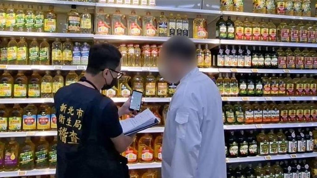 問題油流進校園已下肚 新北藍營籲應追...