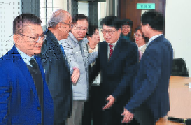 中選會4人事令拖2周 藍轟行政獨裁