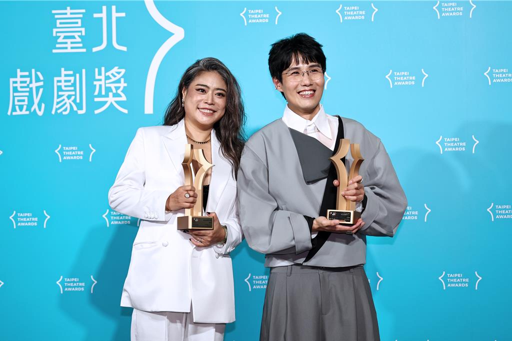 劇場小王子嗨奪最佳音樂劇類男演員獎！...