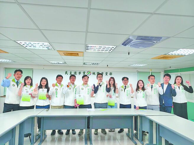 桃園隊瓦解 綠中央黨職改選 新系鬥妃...