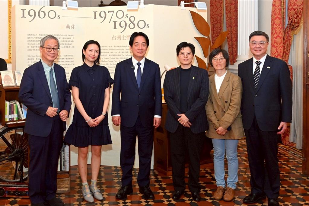《臺灣漫遊錄》獲國際布克獎 賴總統親...