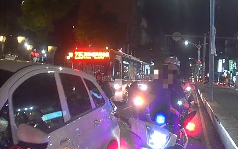新莊男毒駕拒檢遭警逮捕送辦 (圖)