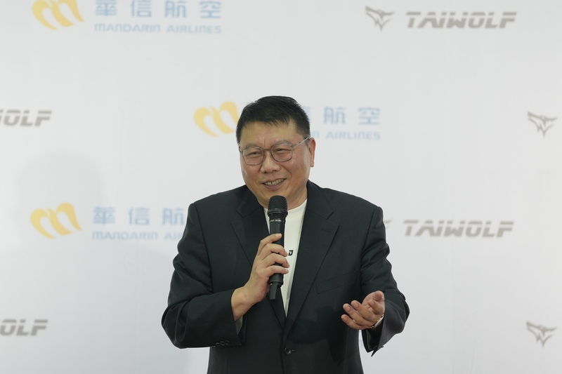 陳大鈞出席華信航空35週年慶記者會 ...