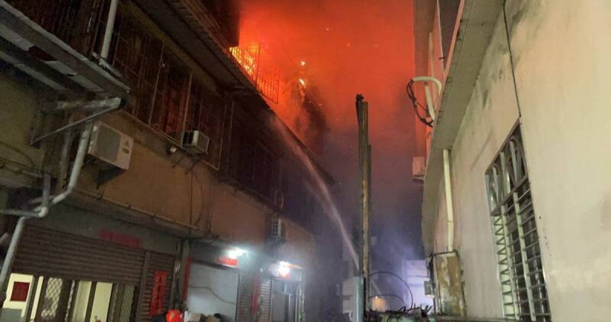 台中沙鹿透天厝深夜惡火釀1死　男生前曾揚言縱火警消調查中