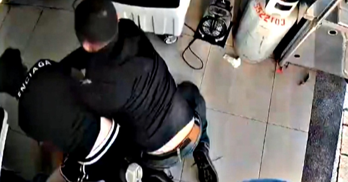 不滿遭控泰國蝦少5斤？供應商圍毆蝦店...