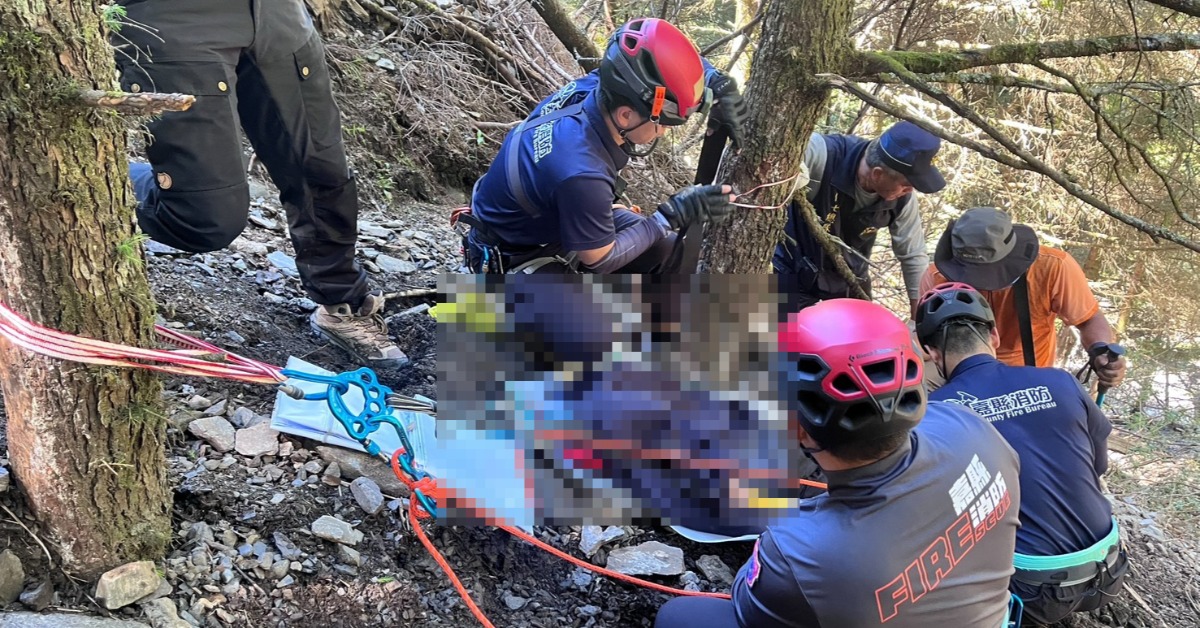 嘉義男登玉山 突失足墜50公尺邊坡....