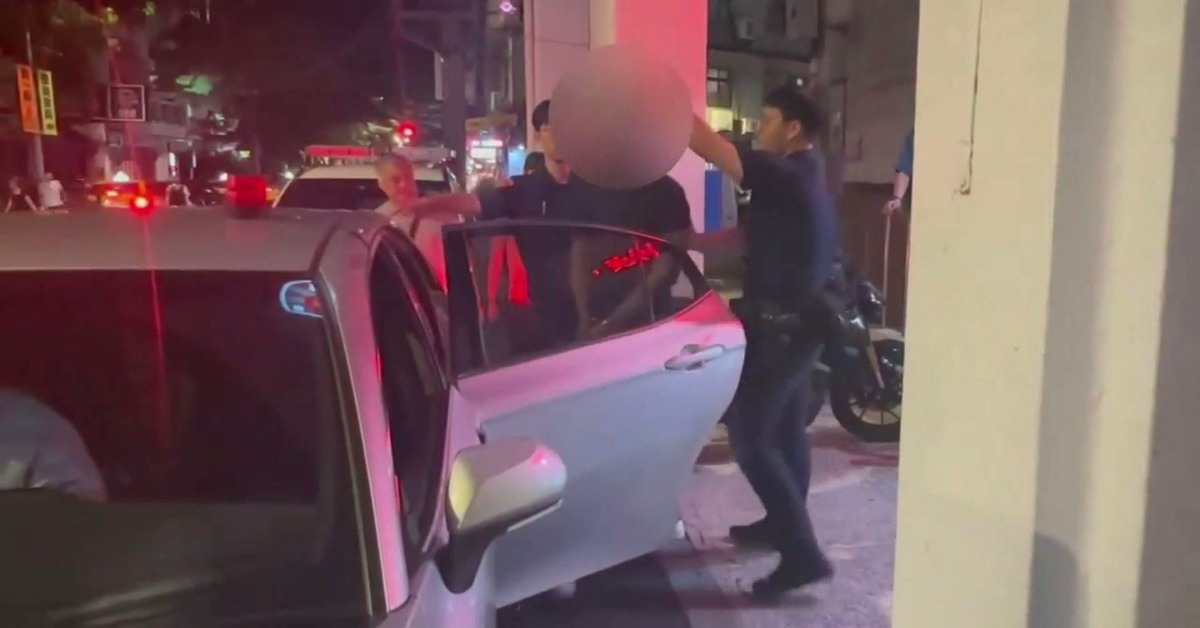 獨家／全部離開！21歲炸彈客持爆裂物...