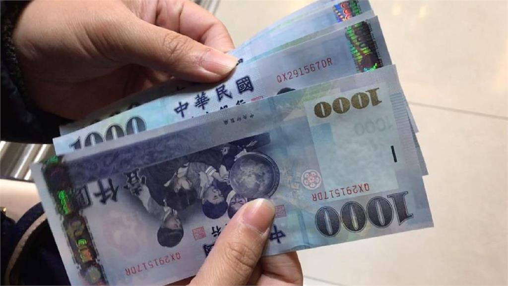 30萬重壓0050「買完就跌」！他急求救「該賣嗎」網反應一面倒