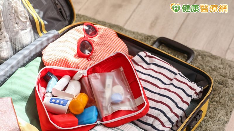 暑假安心玩！藥師教戰6類必備藥品、4...