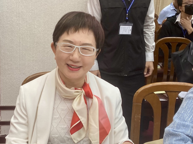 鼓勵不要辭職炒股？藍委建議提高薪資扣...