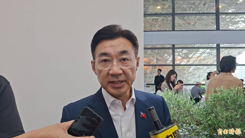 中捷藍線追加千億「沉默」挨轟 江啟臣...