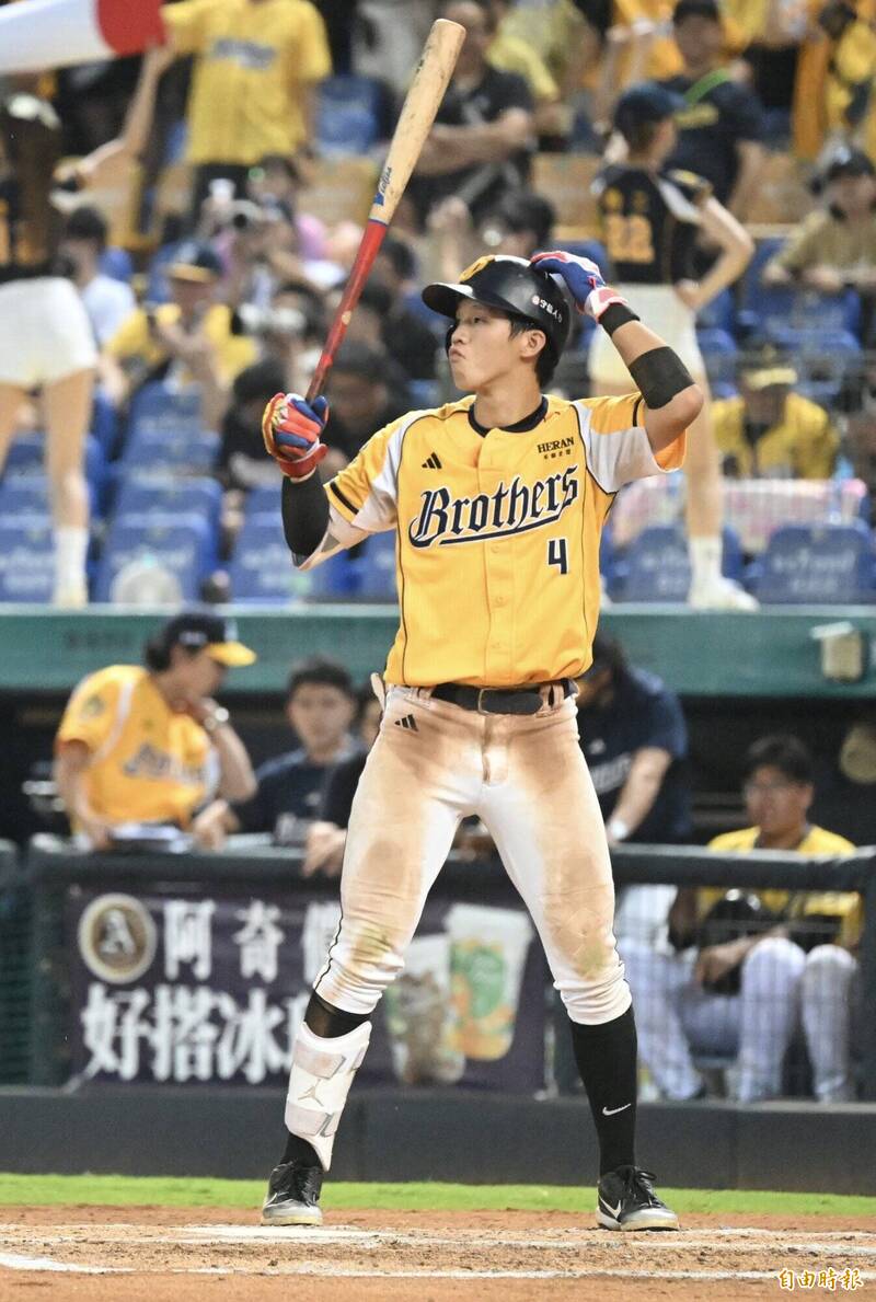 中職》張士綸自評內野守備糟糕 兄弟教...