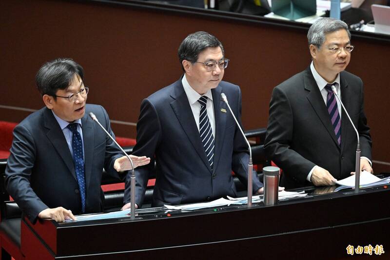 高德地圖登台掀資安爭議 卓榮泰自爆用...
