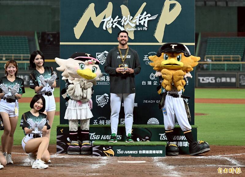 中職》艾速特連2場投滿7局本季首獲MVP 台鋼3：1擊敗統一獅