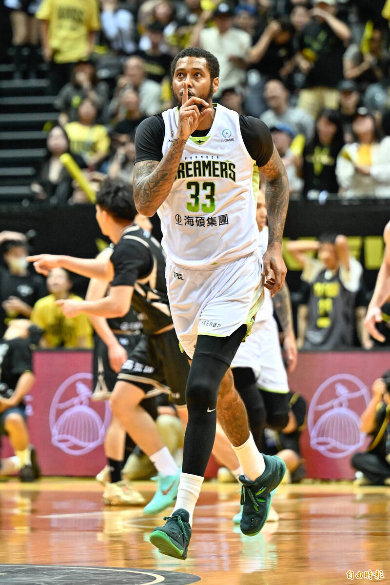 TPBL冠軍賽》湯普金斯關鍵罰球屏除...