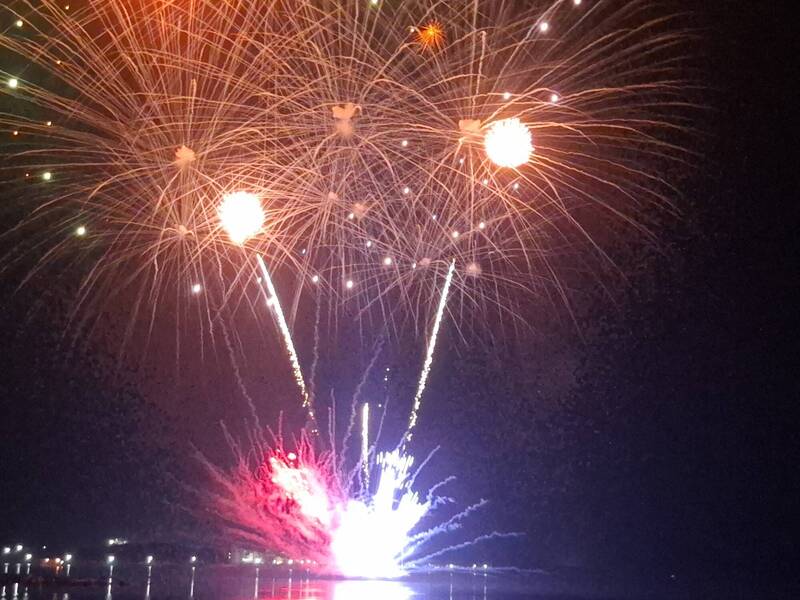 澎湖海上花火節首場離島望安場 300...