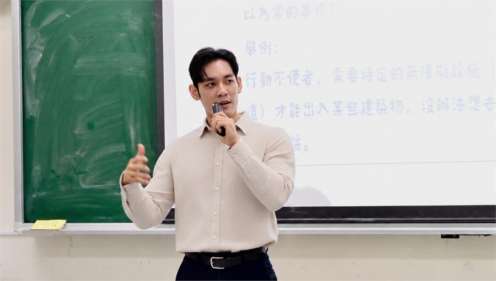 東華大學男神教授爆紅 網友：媽媽也想...