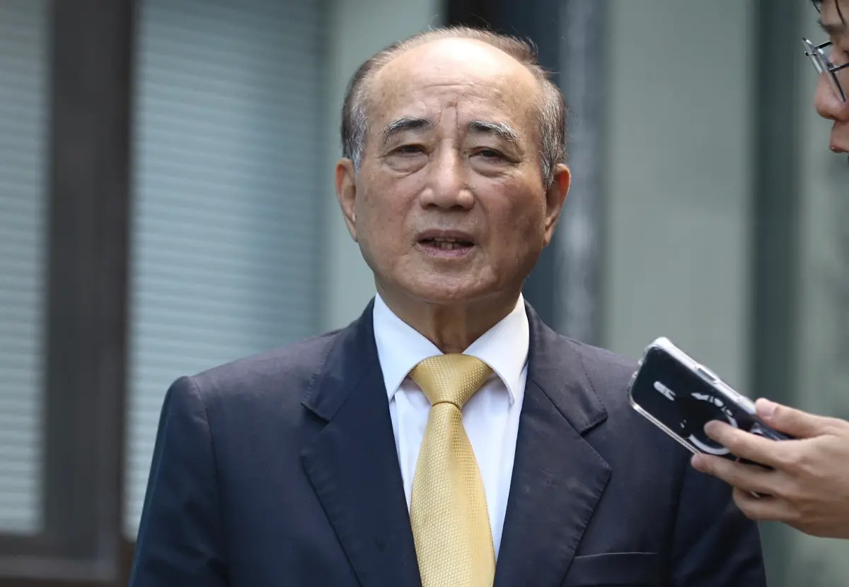 賴瑞隆很弱？王金平不認為！急幫柯志恩...