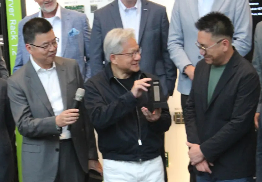 黃仁勳MGX背板股公開　「兩廠商」首...