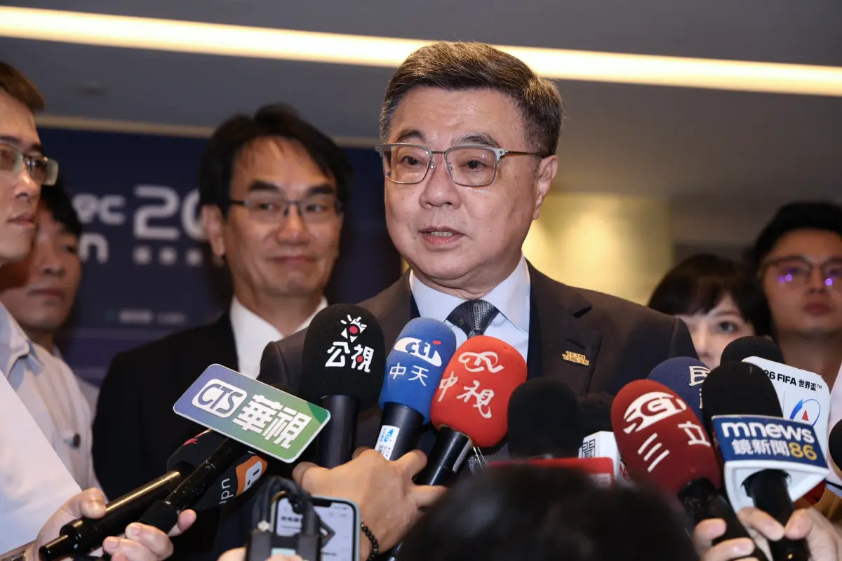 卓揆還原致癌油時序　被問石崇良下台回...