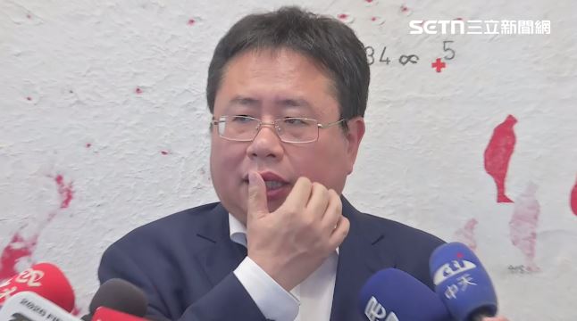 矢板明夫演講濺血！深夜貼5點聲明揪預...