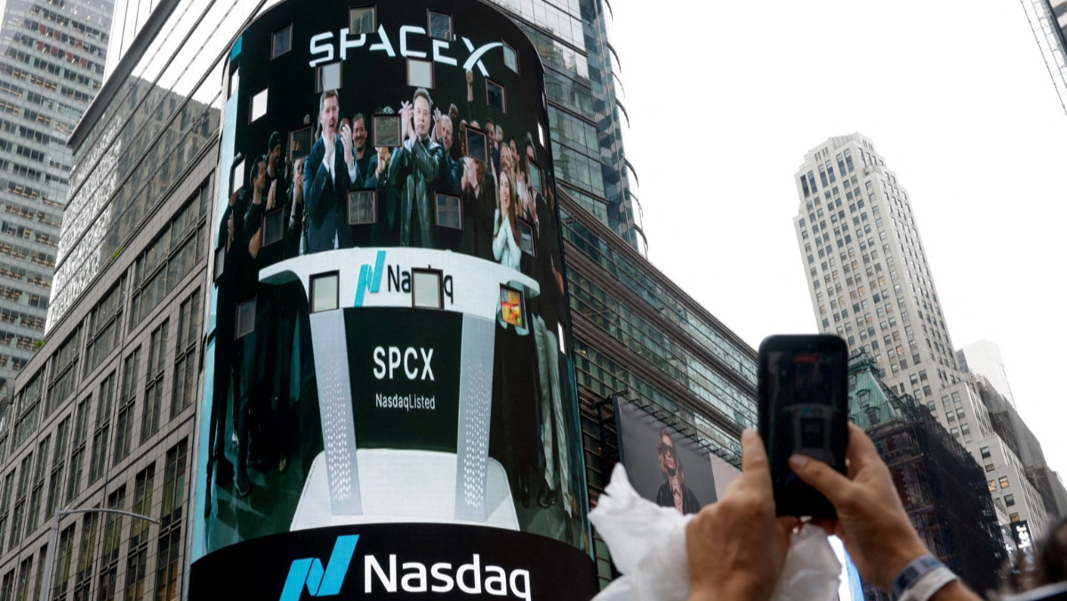 SpaceX上市　馬斯克遠距敲鐘：以為公司成功機率10％