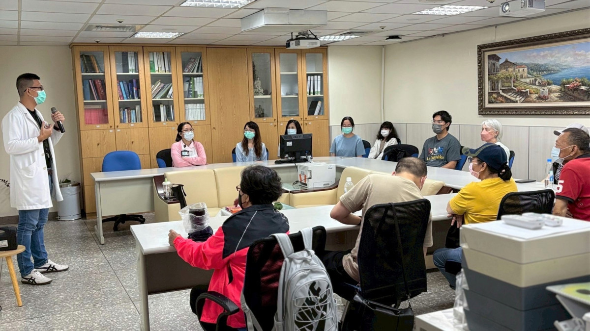 頭頸癌照護講座　部桃助癌友復能