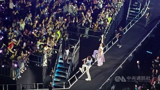 演唱無國界//恆星之城演唱會 23年後 F4的3位印尼登台 跟粉絲說，沒有阿信大家不會重逢