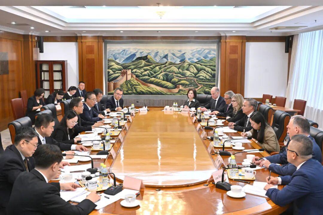訂單喬好了？陸發改委主任會波音CEO...