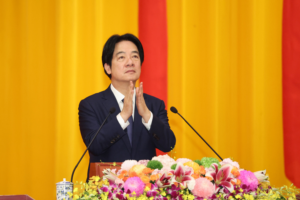賀美獨立250年 賴喊台灣直選30年...