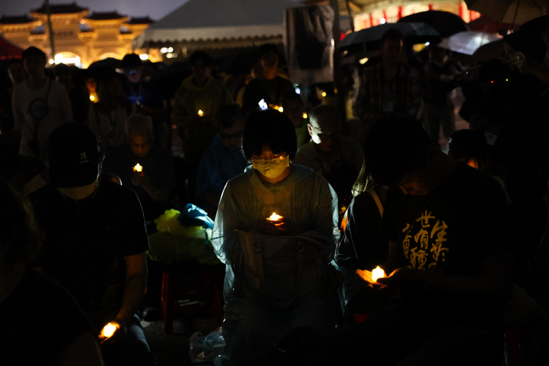 民眾響應六四37週年紀念晚會（3） ...