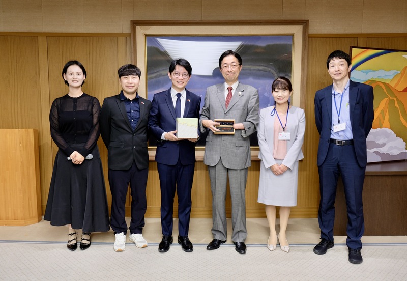 高雄市青年局訪團訪熊本 (圖)