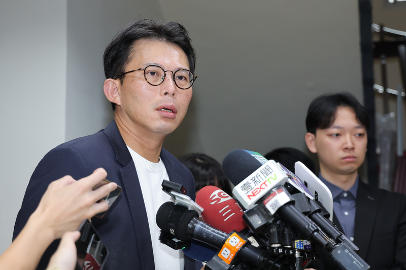 黃國昌接受媒體聯訪 (圖)