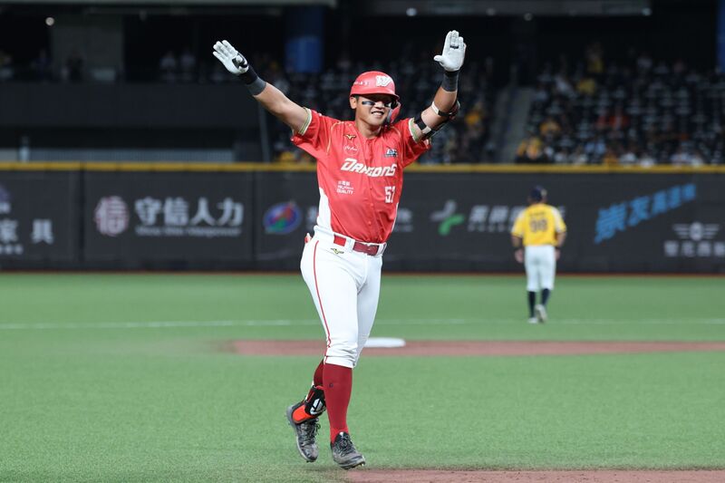 拿莫．伊漾代打轟　助龍6連勝 (圖)
